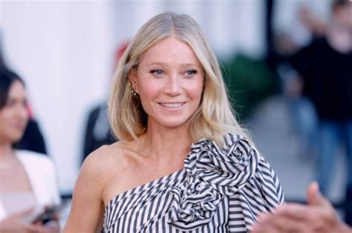 All About Gwyneth Paltrow | Net Worth, Relationship, Career