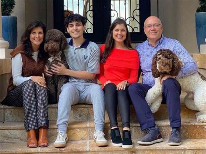 Bernardo Silva Sister Maria Carvalho E Silva | Parents And Family