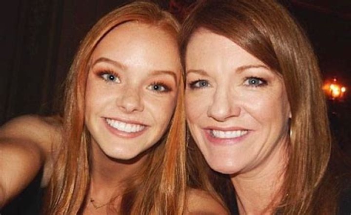 Details On Abigail Cowen Parents