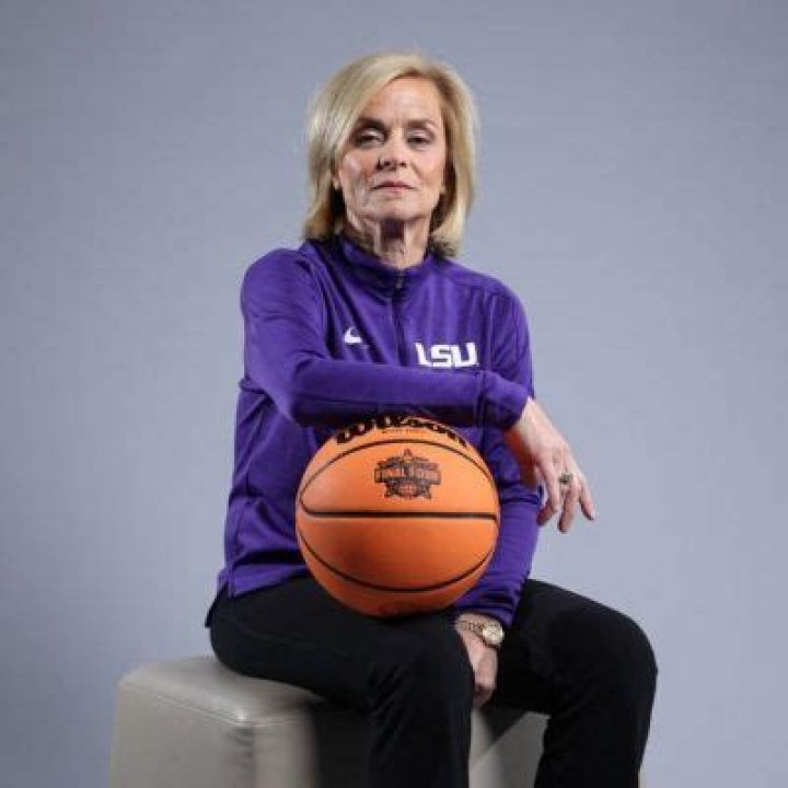 Kim Mulkey Husband | Is She Married | Explore Basketball Coach Relationship