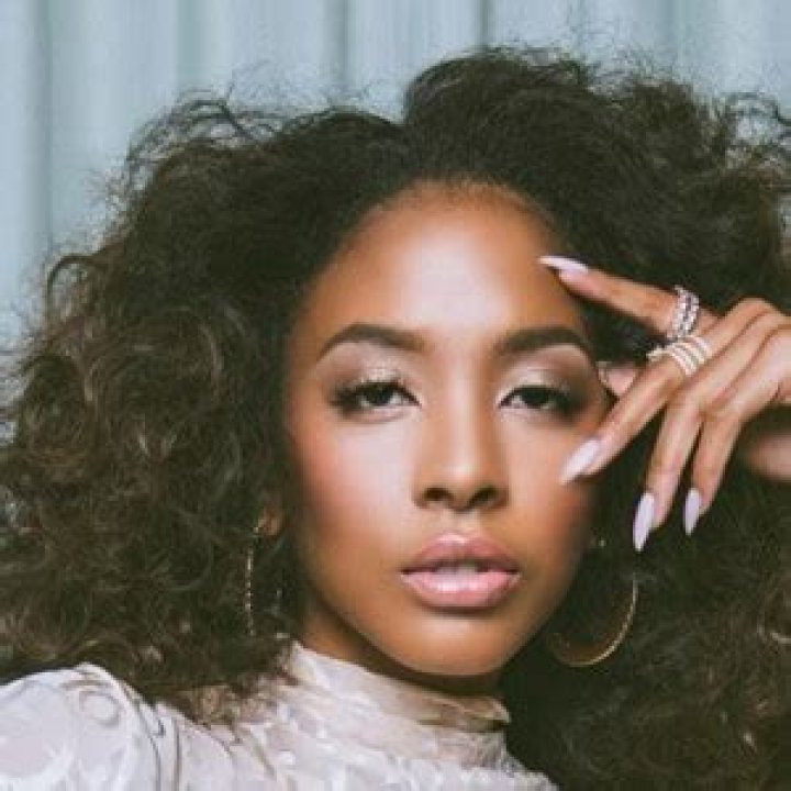 
Mileysyeyeyah Height, Weight, Net Worth, Age, Birthday, Wikipedia, Who, Nationality, Biography 