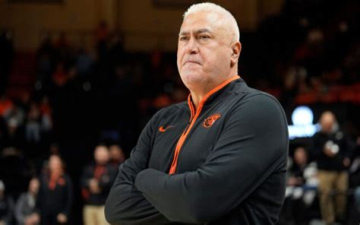 Wayne Tinkle
